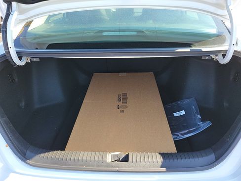 Certified 2025 Honda Accord EX-L image 8