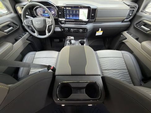 New 2026 Chevrolet Silverado 1500 ZR2 w/ ZR2 Bison Edition AWD/4WD image 11