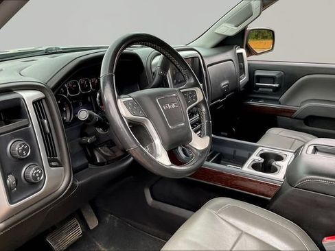 Used 2015 GMC Sierra 1500 SLT w/ SLT Crew Cab Value Package AWD/4WD image 12