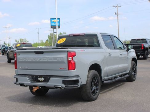 Used 2024 Chevrolet Silverado 1500 RST w/ Protection Package AWD/4WD image 9