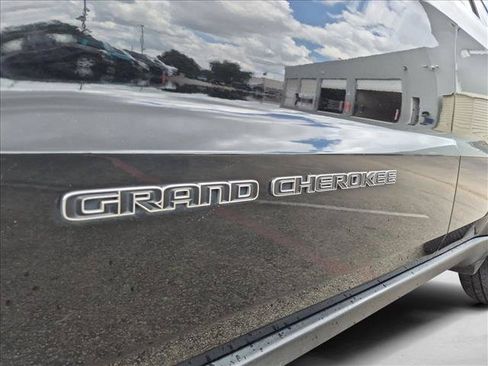 Used 2019 Jeep Grand Cherokee Limited AWD/4WD image 27
