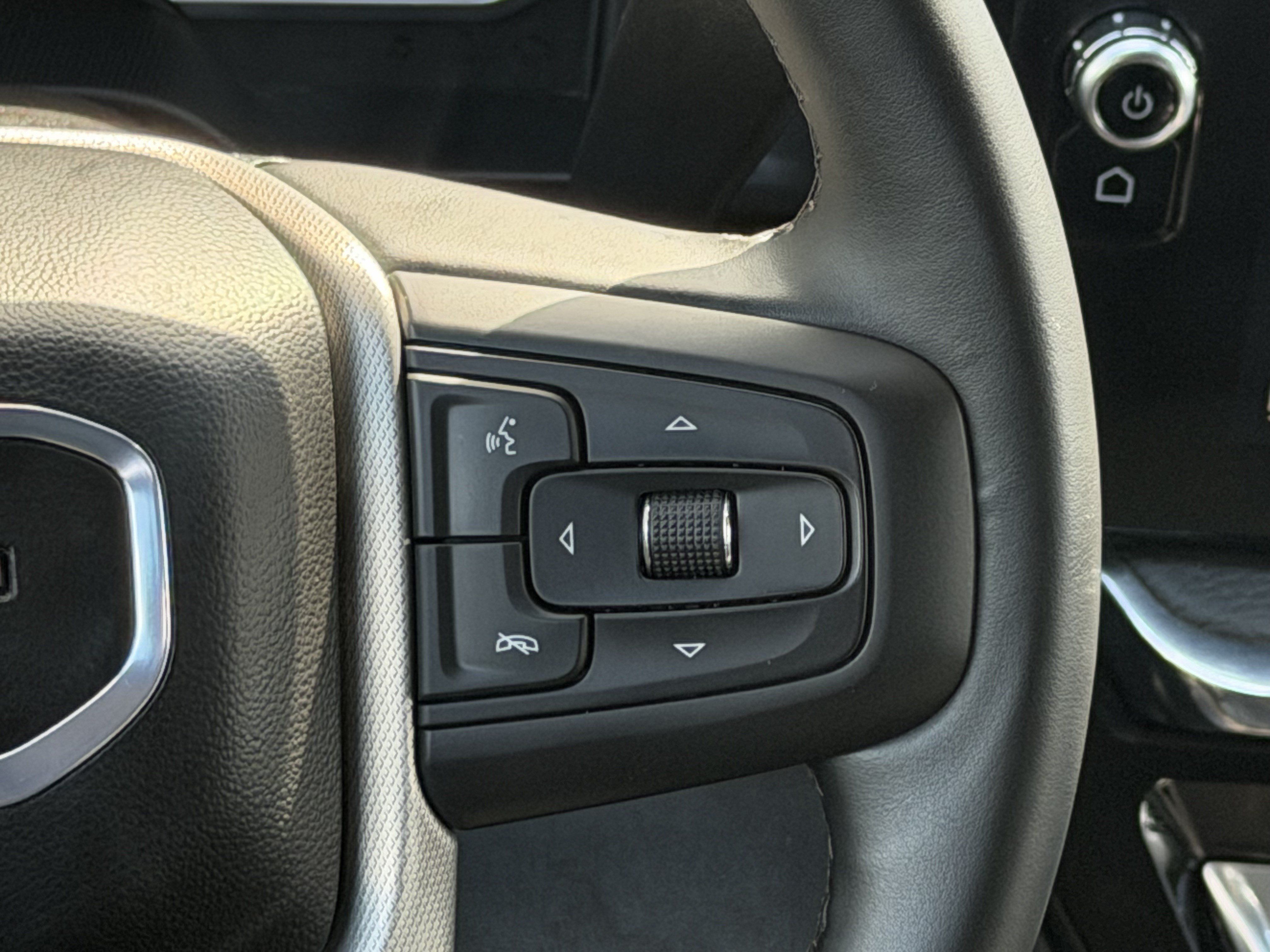 Used 2025 GMC Sierra 3500 Denali AWD/4WD image 14