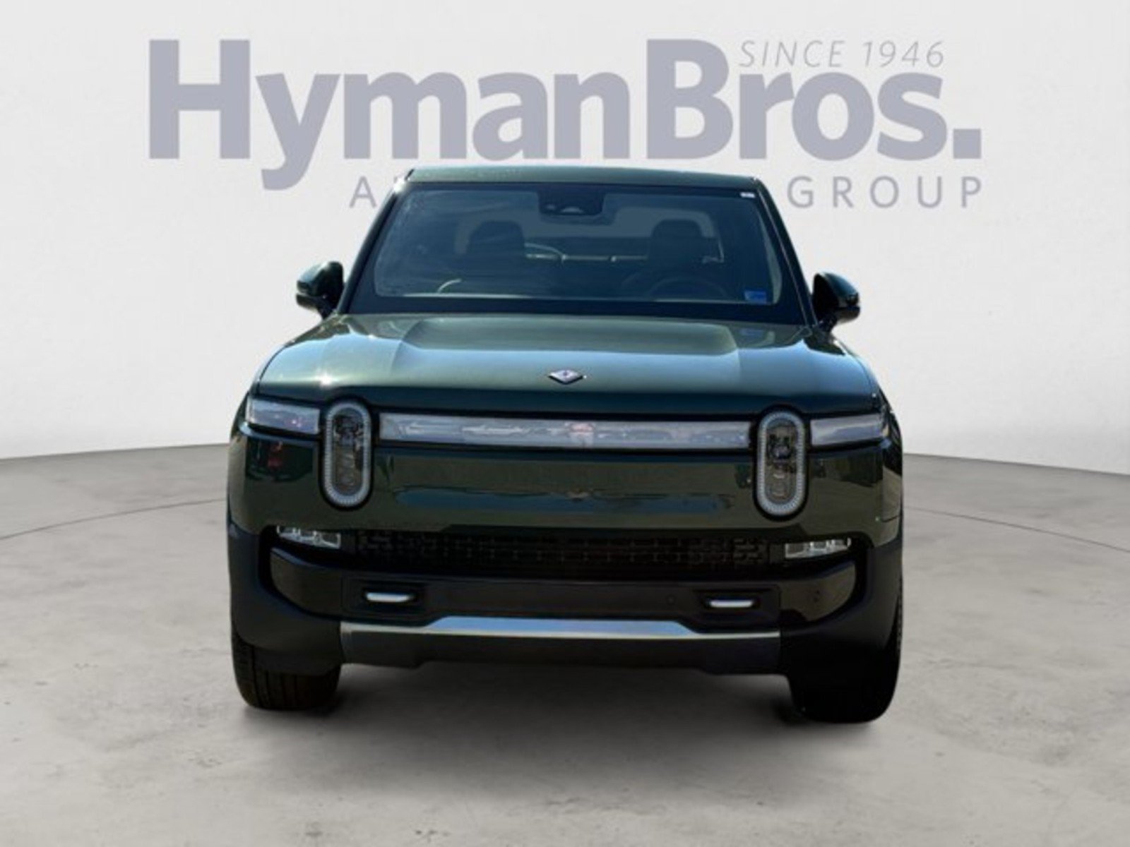 Used 2024 Rivian R1T Adventure Dual AWD/4WD image 8