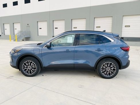 New 2026 Ford Escape SE w/ PHEV Premium Package image 8