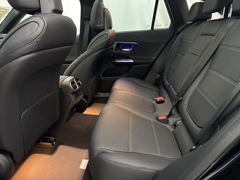 Used 2026 Mercedes-Benz GLC 300 GLC 300 image 20