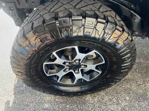 Used 2021 Jeep Wrangler Unlimited Rubicon AWD/4WD image 6