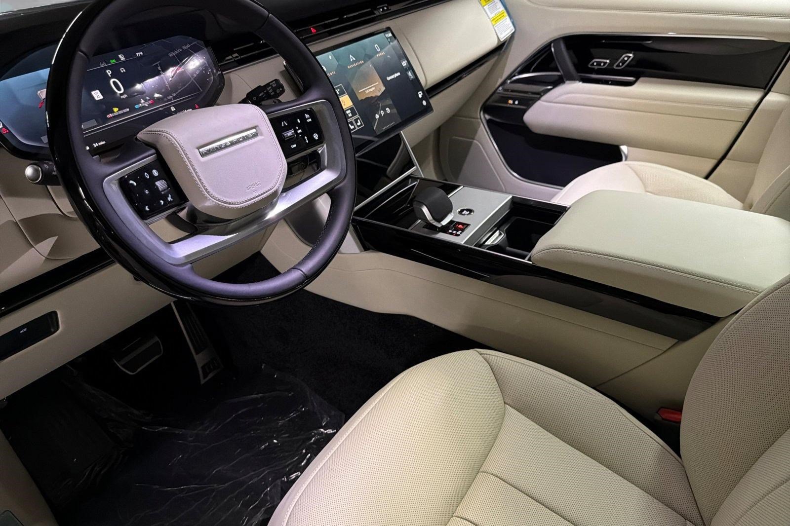 New 2026 Land Rover Range Rover SE AWD/4WD image 4
