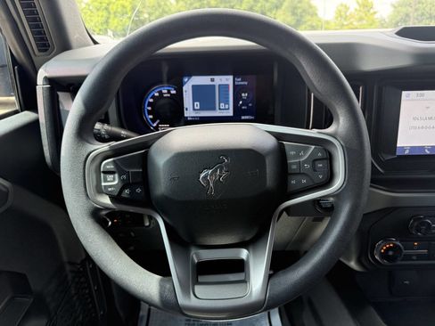 Used 2021 Ford Bronco 4-Door AWD/4WD image 23
