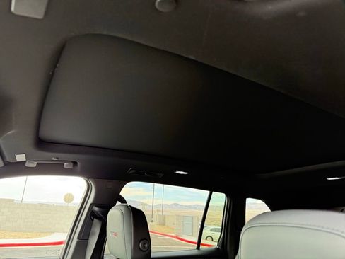 New 2026 GMC Acadia AT4 image 12