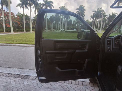 Used 2017 RAM 1500 Tradesman RWD image 20