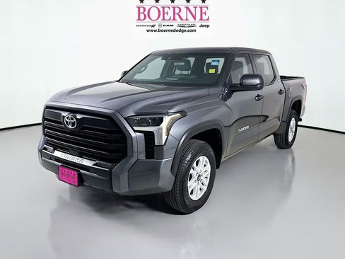 Used 2025 Toyota Tundra SR5 image 3
