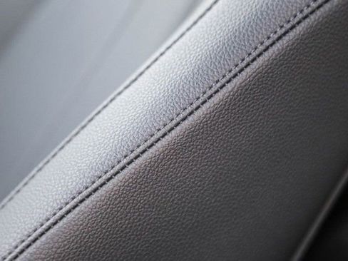 Used 2024 Mercedes-Benz EQB 300 300 image 24