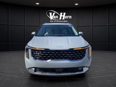 New 2026 Kia Carnival SX image 3