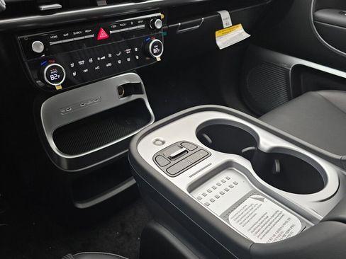 New 2026 Hyundai Ioniq 9 Calligraphy image 20