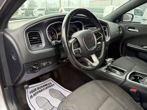 Used 2018 Dodge Charger SXT Plus image 17