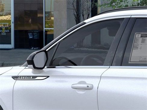 New 2026 Lincoln Corsair Premiere image 20