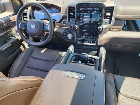 Used 2025 RAM 1500 Limited AWD/4WD image 37