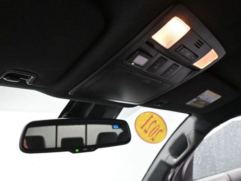 Used 2021 Toyota Tacoma TRD Off-Road image 29