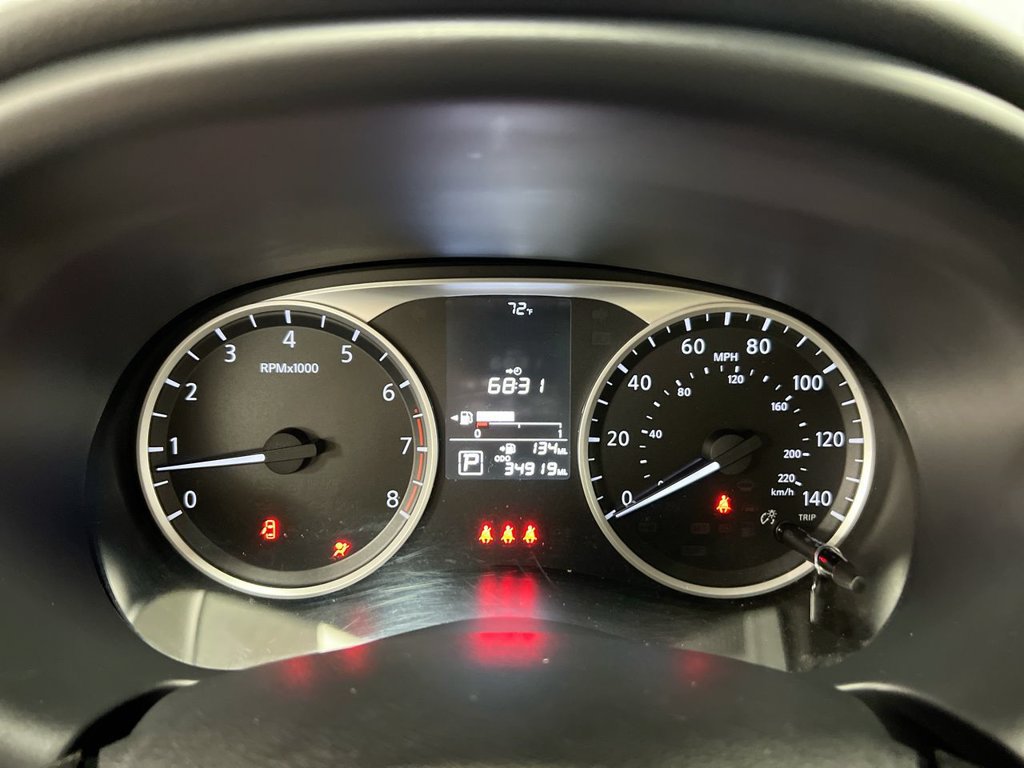 Used 2023 Nissan Kicks S FWD image 12