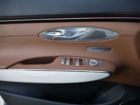 New 2026 Genesis GV70 2.5T Advanced image 16