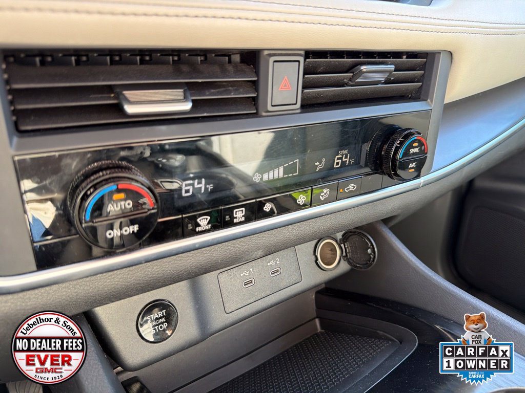 Used 2024 Nissan Rogue SV AWD/4WD image 30