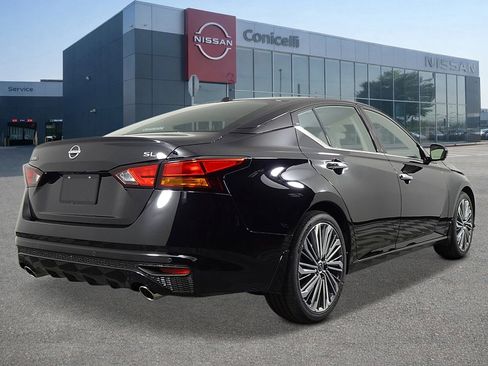 New 2025 Nissan Altima 2.5 SL FWD image 5