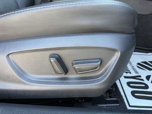 Used 2018 Toyota Camry XSE w/ Driver Assist Package image 29