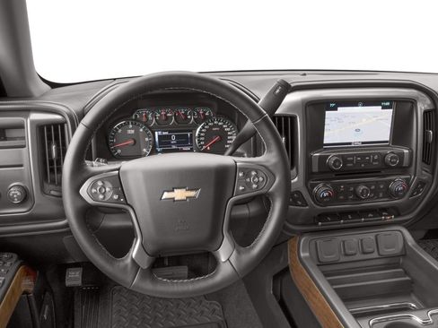 Used 2018 Chevrolet Silverado 1500 LTZ w/ LPO, Black Pack AWD/4WD image 4