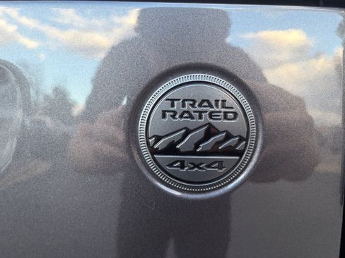 Used 2021 Jeep Wrangler Unlimited Sahara AWD/4WD image 29