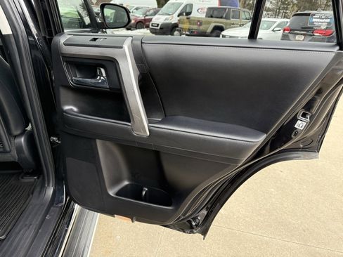 Used 2020 Toyota 4Runner Limited image 29