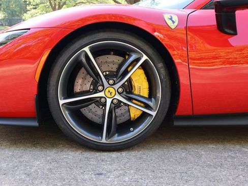 Used 2025 Ferrari 296 GTS RWD image 6