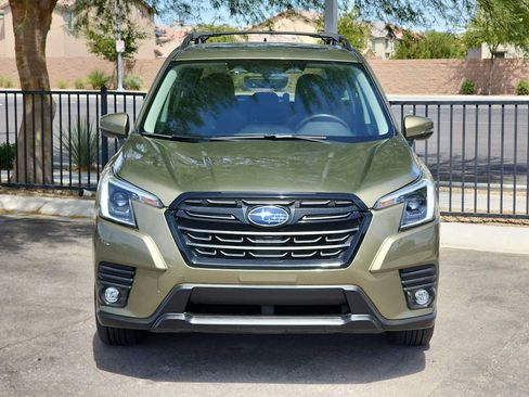 Used 2024 Subaru Forester Limited w/ Pop Package 2 AWD/4WD image 3