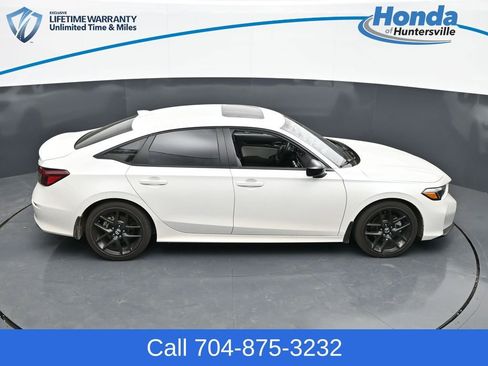 Used 2025 Honda Civic Sport image 22