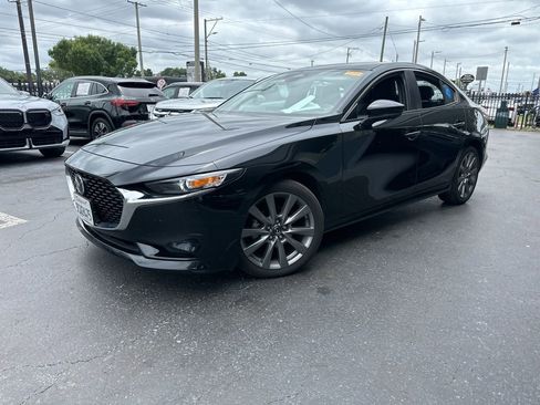 Used 2025 MAZDA MAZDA3 s FWD image 1