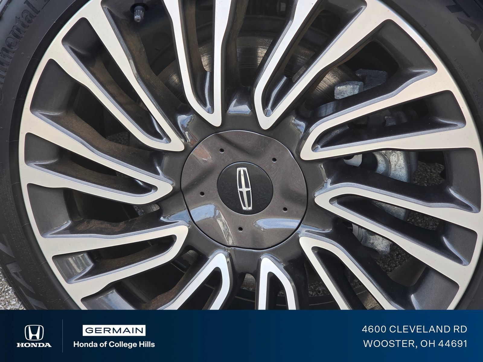 Used 2022 Lincoln Corsair Grand Touring w/ Elements Technology Bundle AWD/4WD image 12