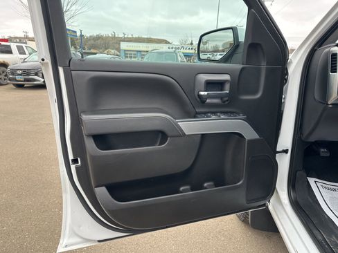 Used 2018 Chevrolet Silverado 1500 LT w/ All Star Edition image 18