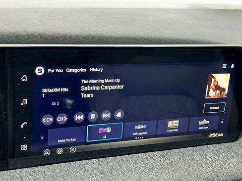 New 2026 Nissan Kicks SV image 18