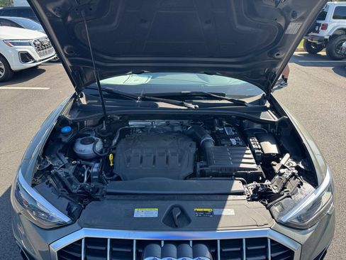 Used 2022 Audi Q3 2.0T Premium image 16