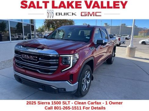 Used 2025 GMC Sierra 1500 SLT image 2