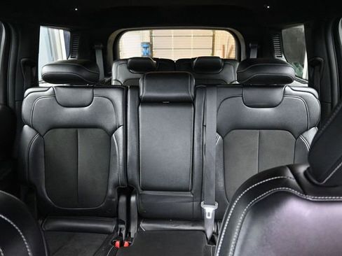 Used 2024 Jeep Grand Cherokee L Laredo image 38