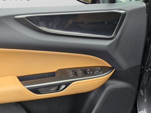 Certified 2025 Lexus NX 250 FWD image 29