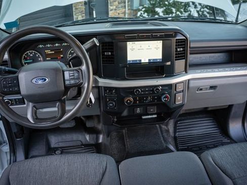 Used 2023 Ford F350 XL AWD/4WD image 31
