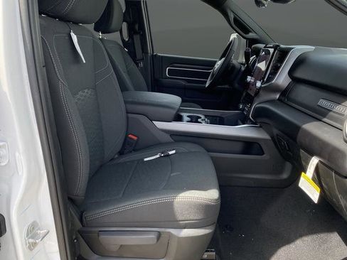 New 2025 RAM 2500 Big Horn image 34