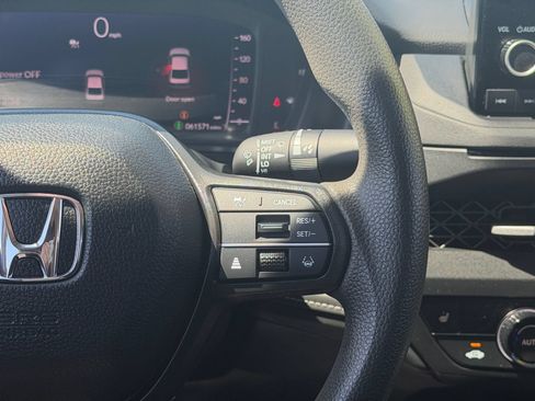 Used 2024 Honda Accord EX image 19