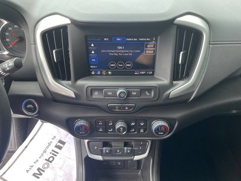 Used 2023 GMC Terrain SLE w/ Driver Convenience Package FWD image 26