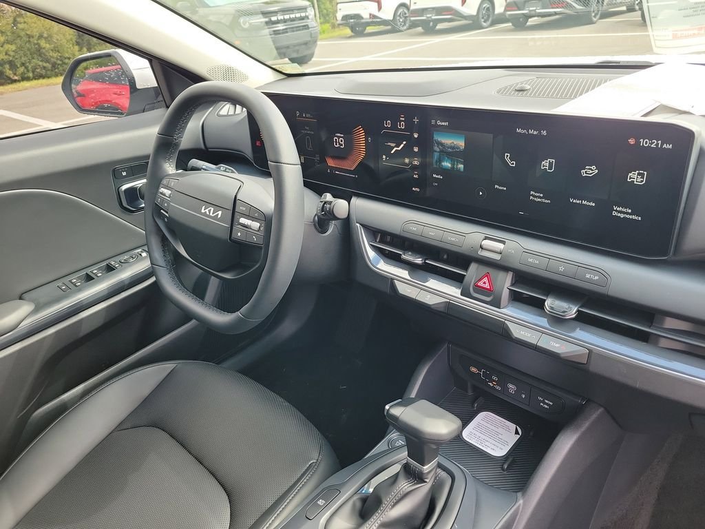 New 2026 Kia K4 EX FWD image 8