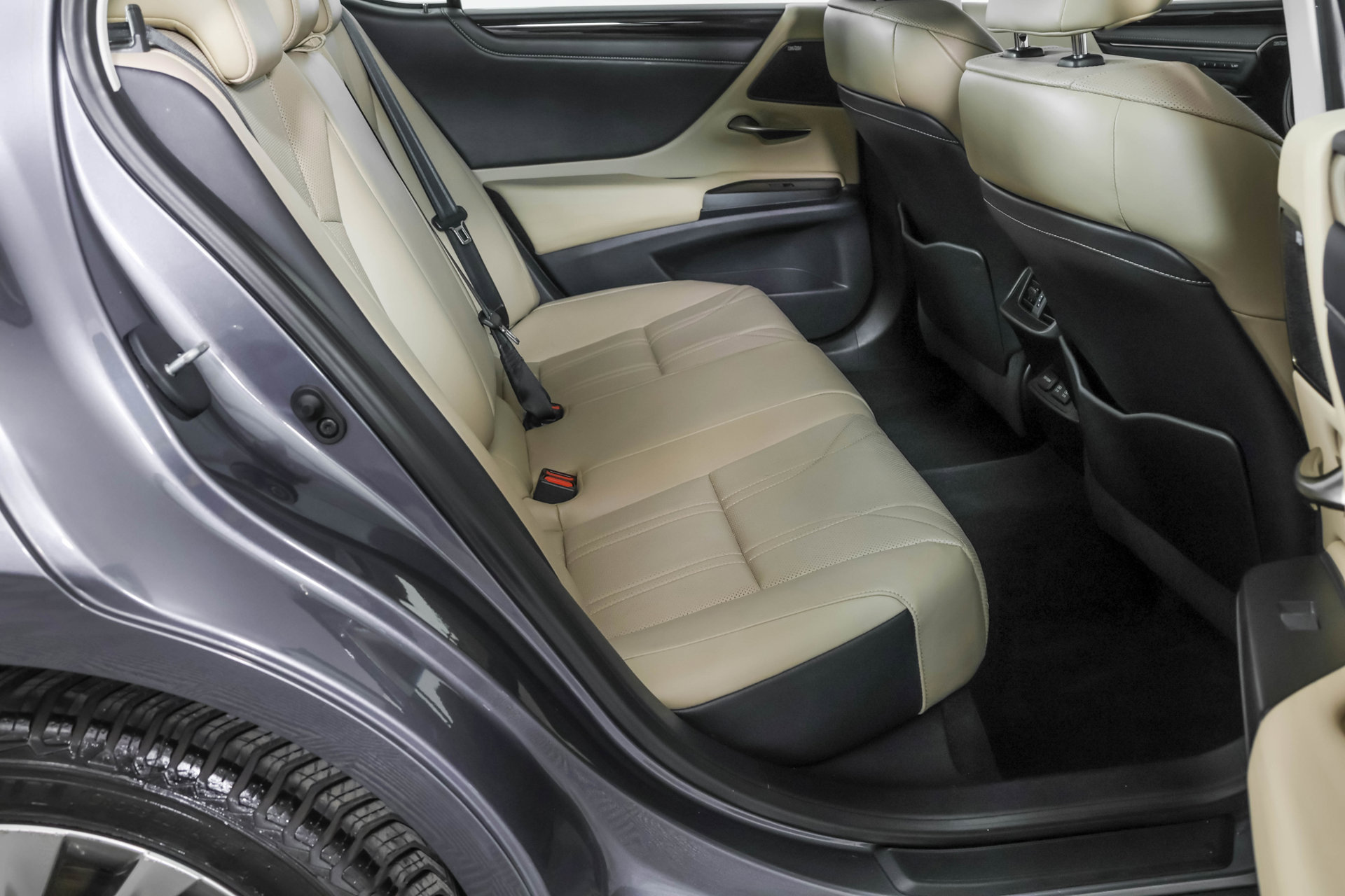 Used 2020 Lexus ES 350 w/ Luxury Package FWD image 43