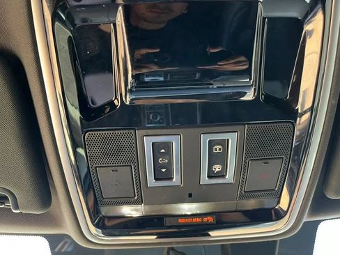 Used 2016 Land Rover Range Rover HSE AWD/4WD image 25