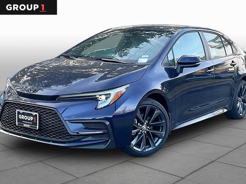 Used 2026 Toyota Corolla SE FWD image 1