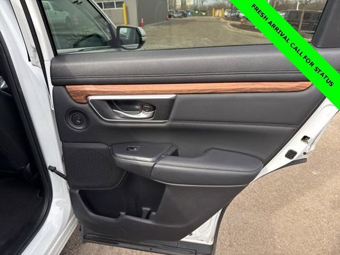 Used 2020 Honda CR-V Touring image 18